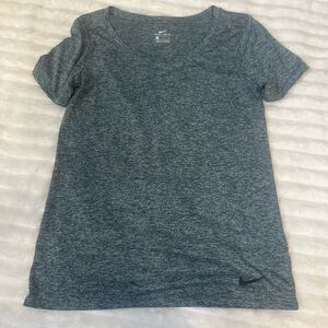 Nike Dri-FIT Heathered Green Gray Scoop Neck Tee Size Small  Training Shirt